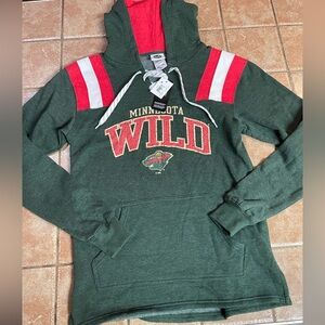 Minnesota Wild Hoodie Swearshirt NWT Women’s small